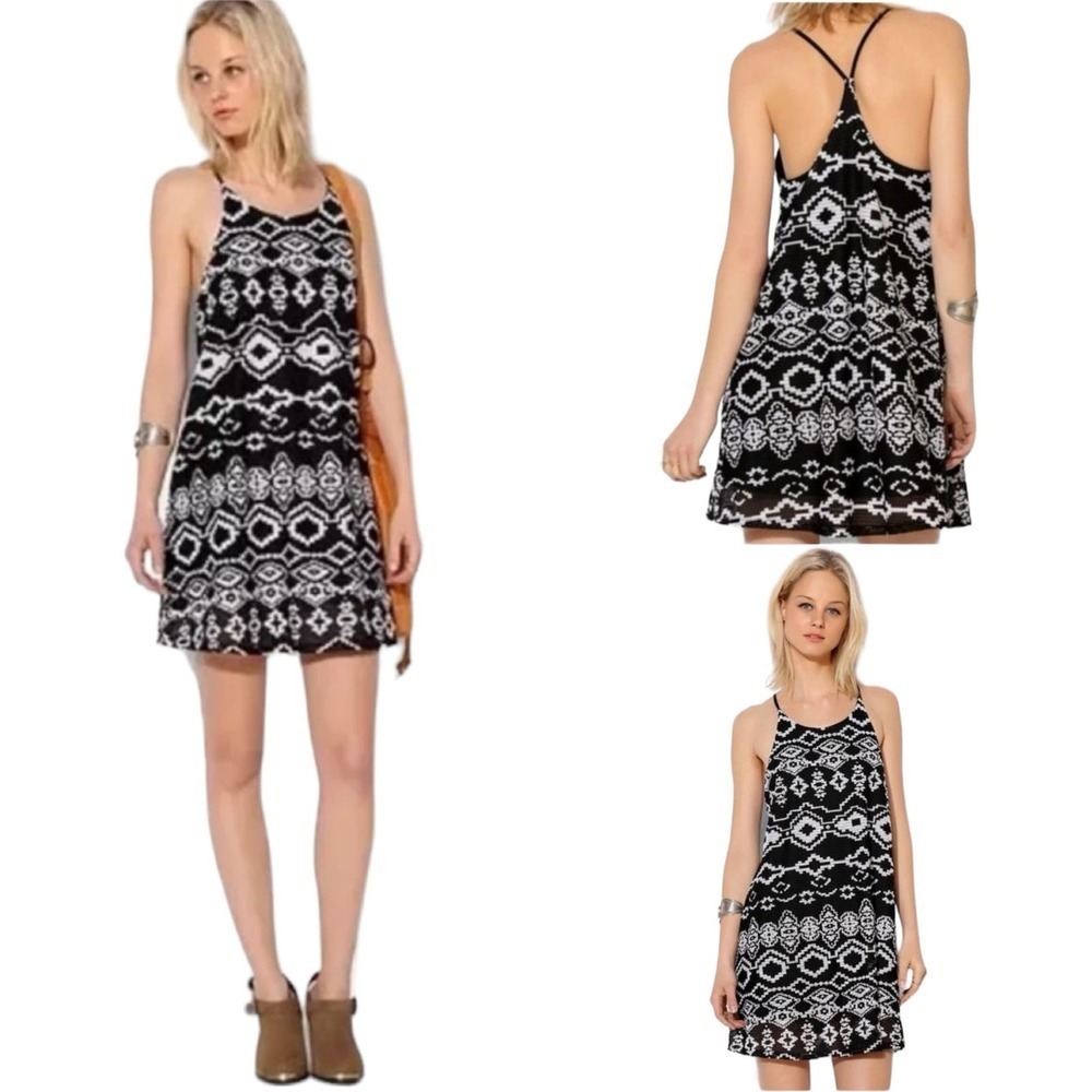 Staring at Stars Anthropologie Black White Racerback Mini Dress Size XS